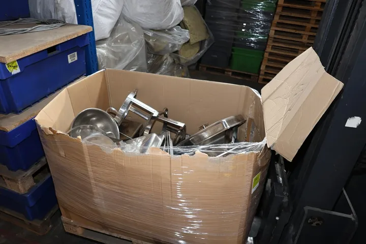 Konvolut Edelstahl Gastro Utensilien